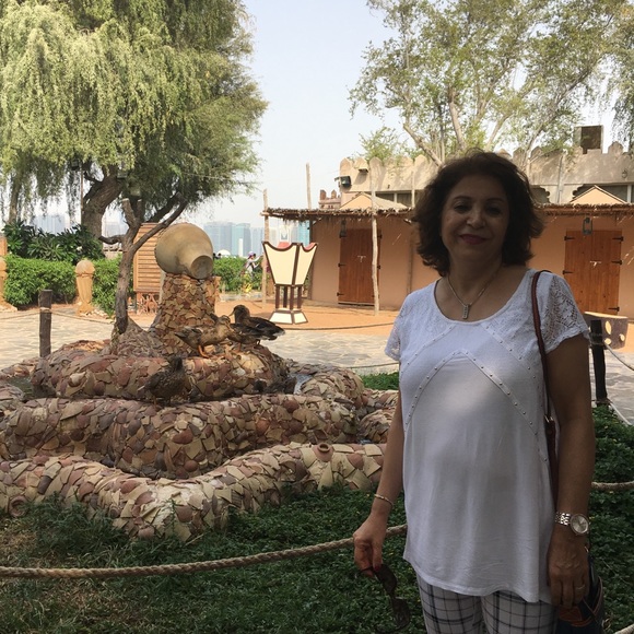 Meet your Posher, Ferry - Picture 1 of 1